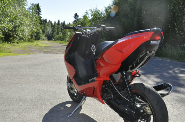 Korotuspala XL 60mm musta, Minarelli/CPI/Peugeot - Kuva 2