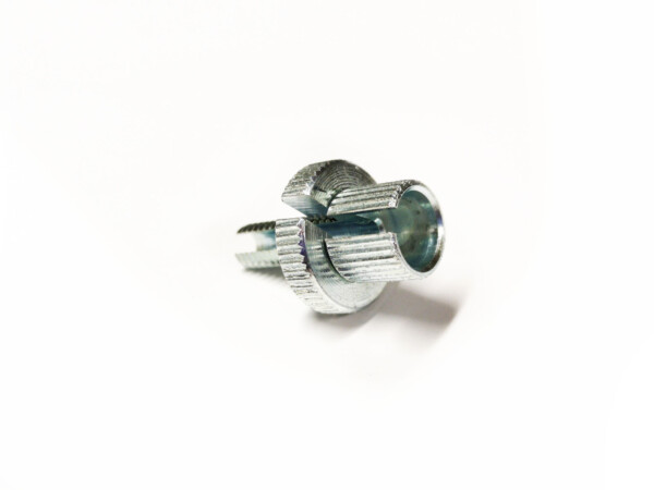 Kytkinvaijerin säätöruuvi uralla M6x17mm, Derbi Senda