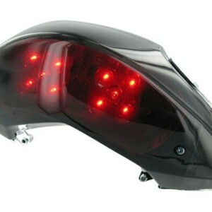 STR8 Black Line tummennettu LED-takavalo, Yamaha Jog