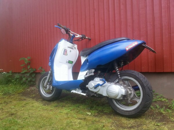 Tnt Tuning skootterin tanko, valkoinen - Kuva 2