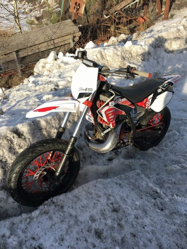 KTM numerokilpi, valkoinen - Kuva 2