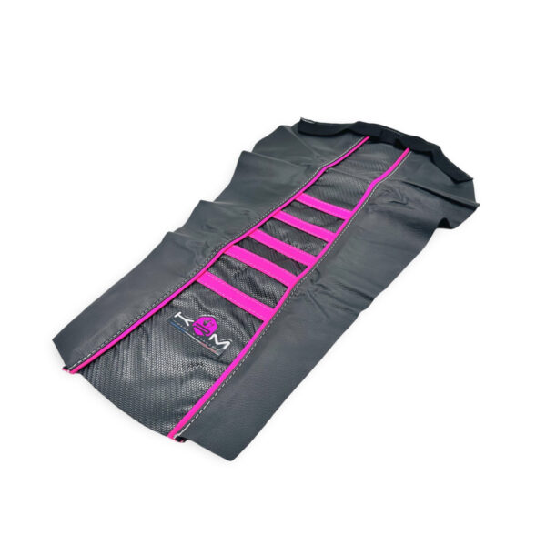 KRM penkinpäällinen musta/pinkki, Derbi Senda X-Treme/X-Race 04-09